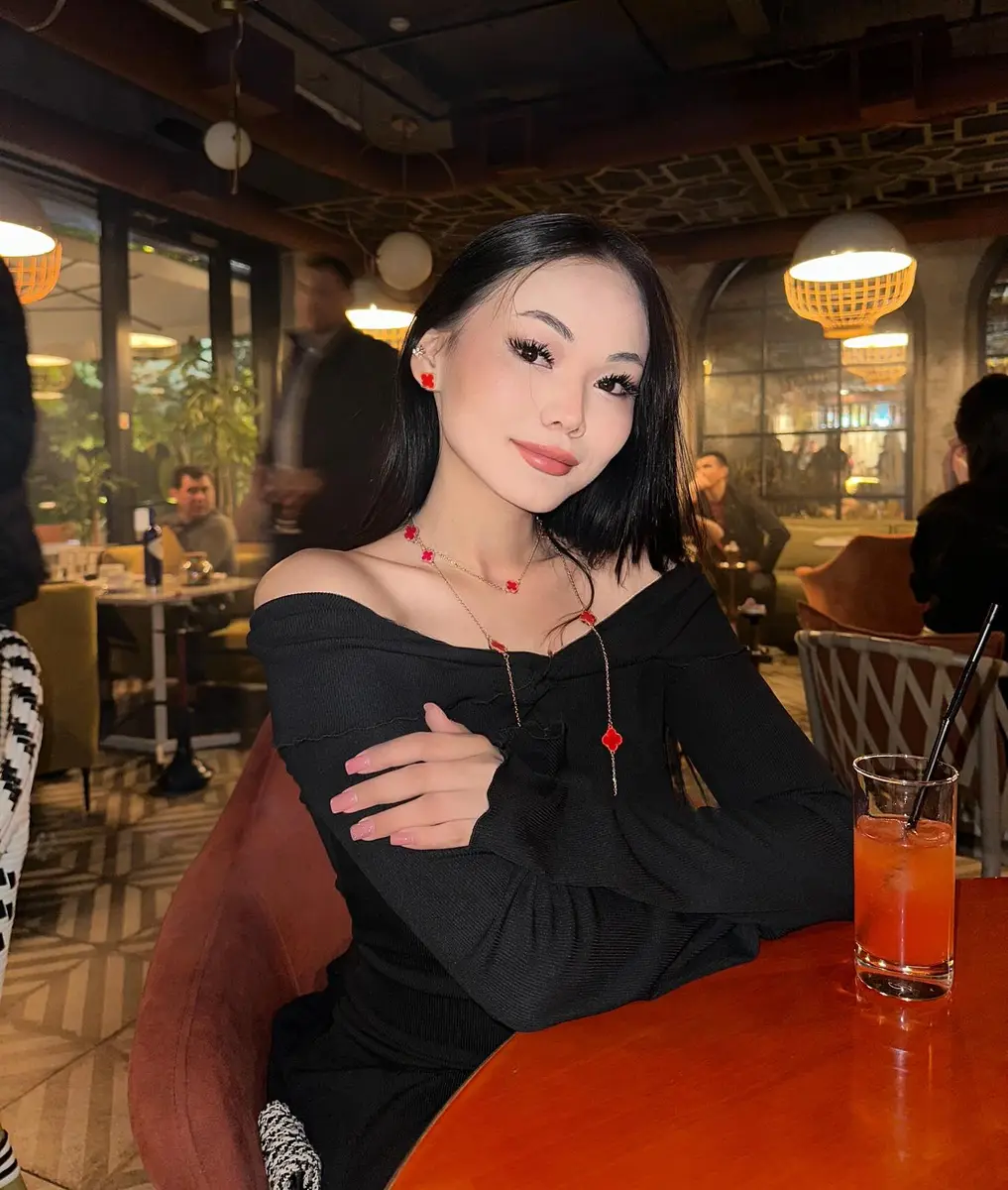 Николь эскорт в городе Астана